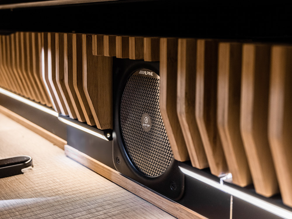 Alpine SWC-D84L Cabin Subwoofer 8 / 20 cm