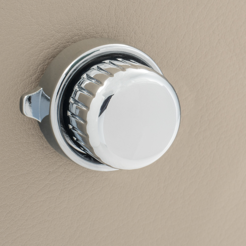 RetroSound vorderer Bedienknopf