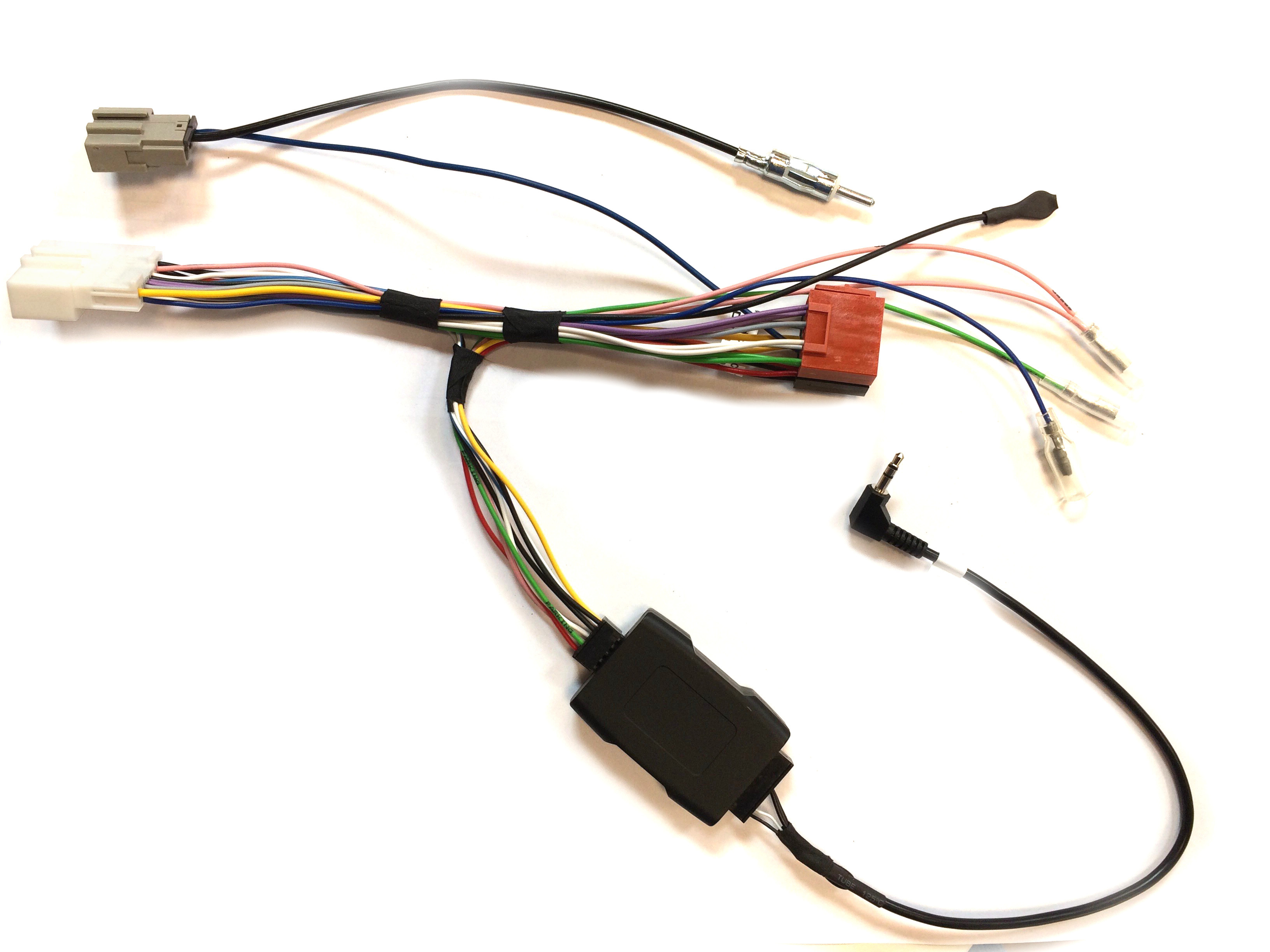 Kenwood Kit -2-DIN Schacht in den Fahrzeugen Nissan NV200, NV300 und NV400