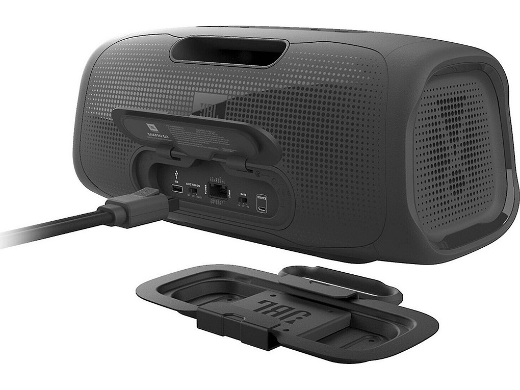 JBL BassPro Go Bluetooth Lautsprecher (Schwarz)